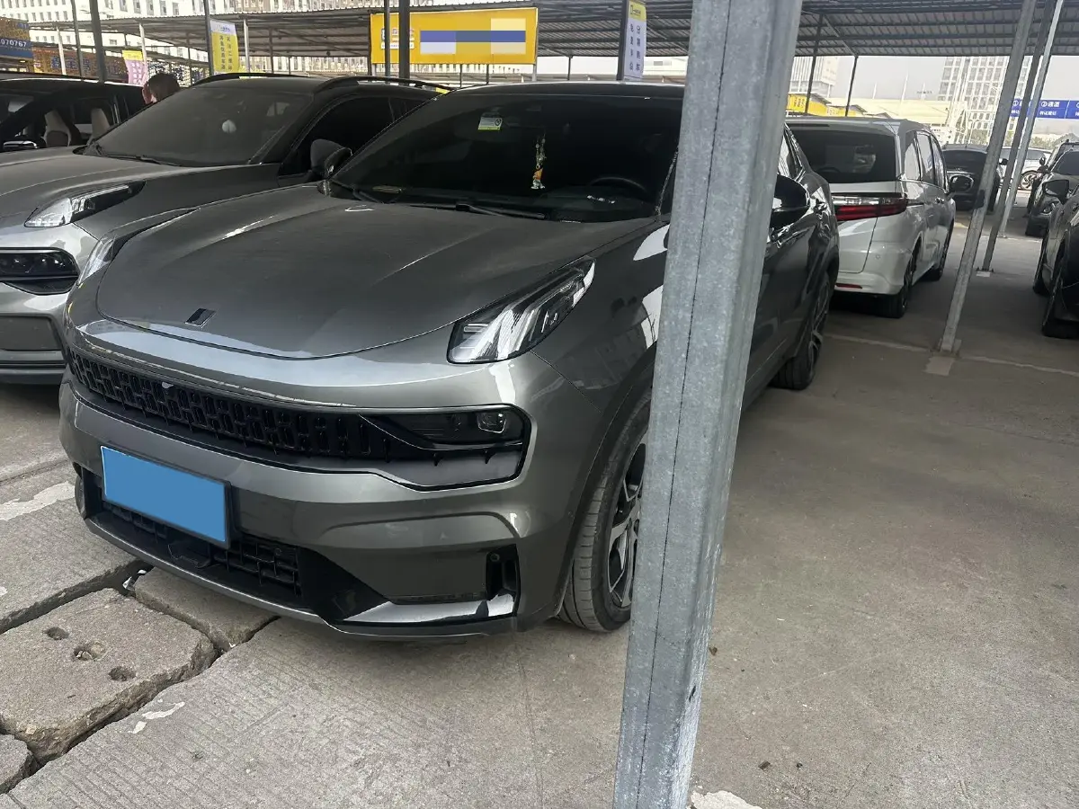 2020 LYNK&CO 05 2.0T 254HP L4 8AT 2020 LYNK&CO 05 2.0T 254HP L4 8AT