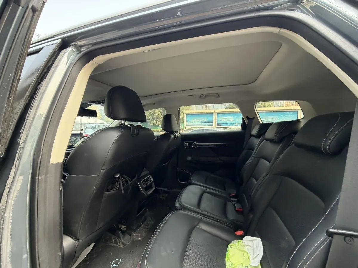 2020 Geely Okavango 1.8T 184HP L4 7DCT,autocango,china used car exporter,china ev exporter,chinese used car exporter,chinese used ev exporter