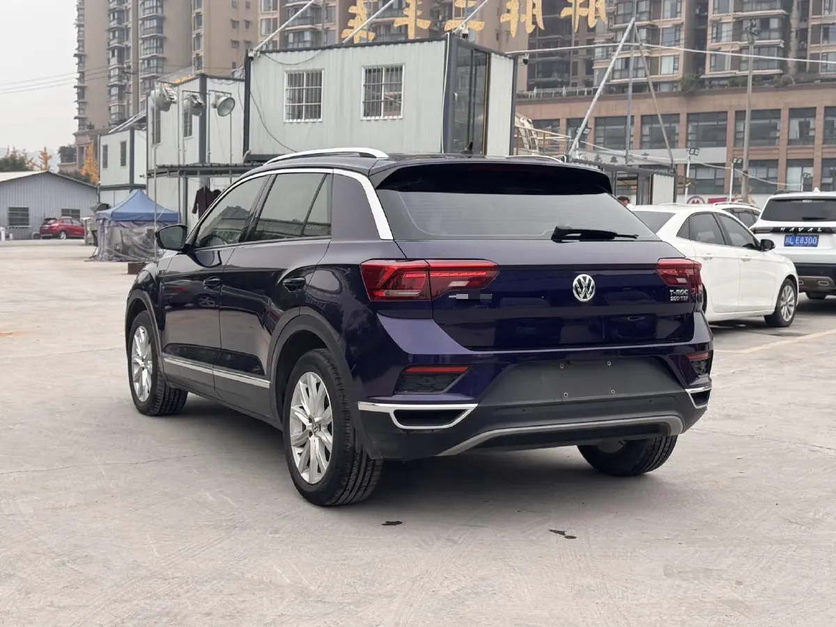 2019 Volkswagen T-Roc 1.4T 150HP L4 7DCT,autocango,china used car exporter,china ev exporter,chinese used car exporter,chinese used ev exporter