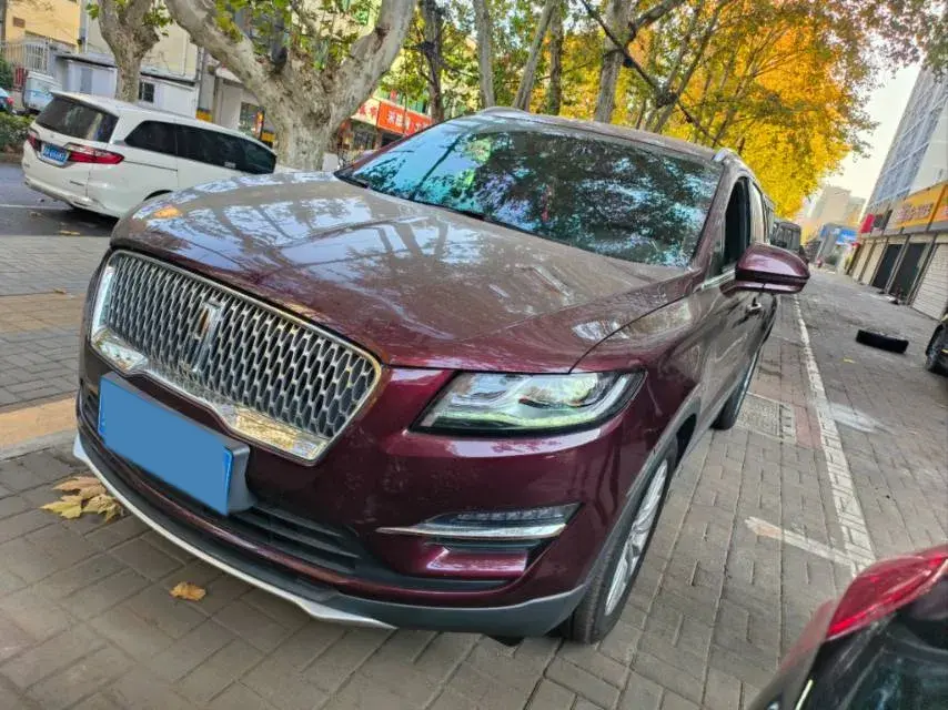 2019 Lincoln MKC 2.0T 203HP L4 6AT