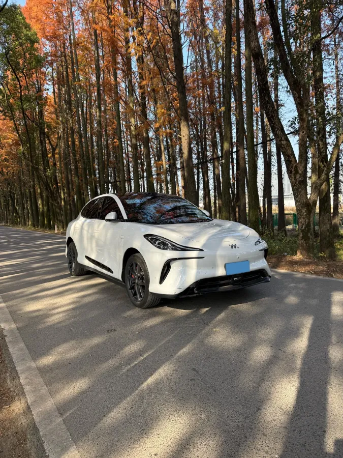 2023 IM LS6 BEV 71KWH,autocango,china used car exporter,china ev exporter,chinese used car exporter,chinese used ev exporter