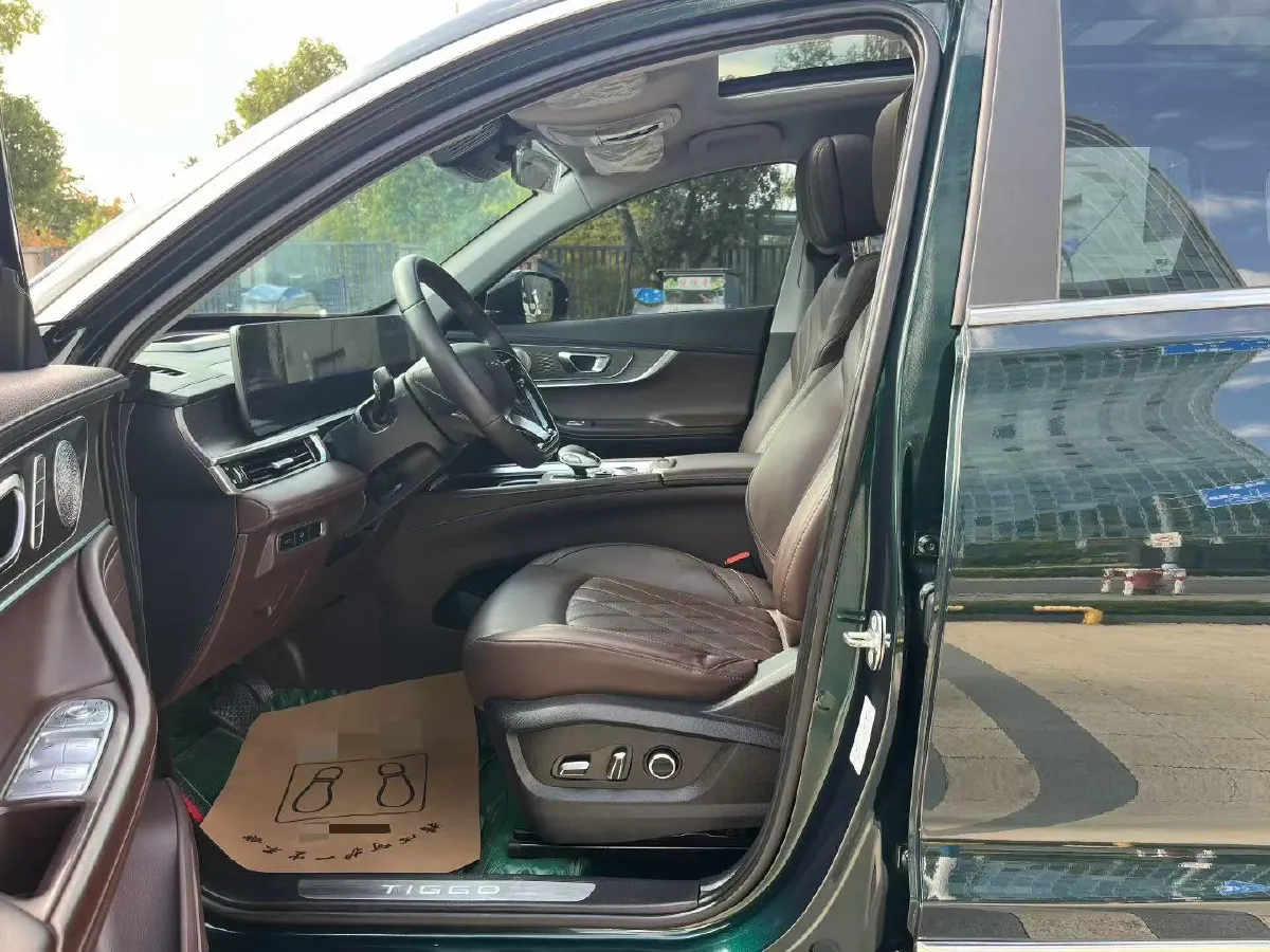 2022 Chery Tiggo 8 PRO 1.6T 197HP L4 7DCT,autocango,china used car exporter,china ev exporter,chinese used car exporter,chinese used ev exporter