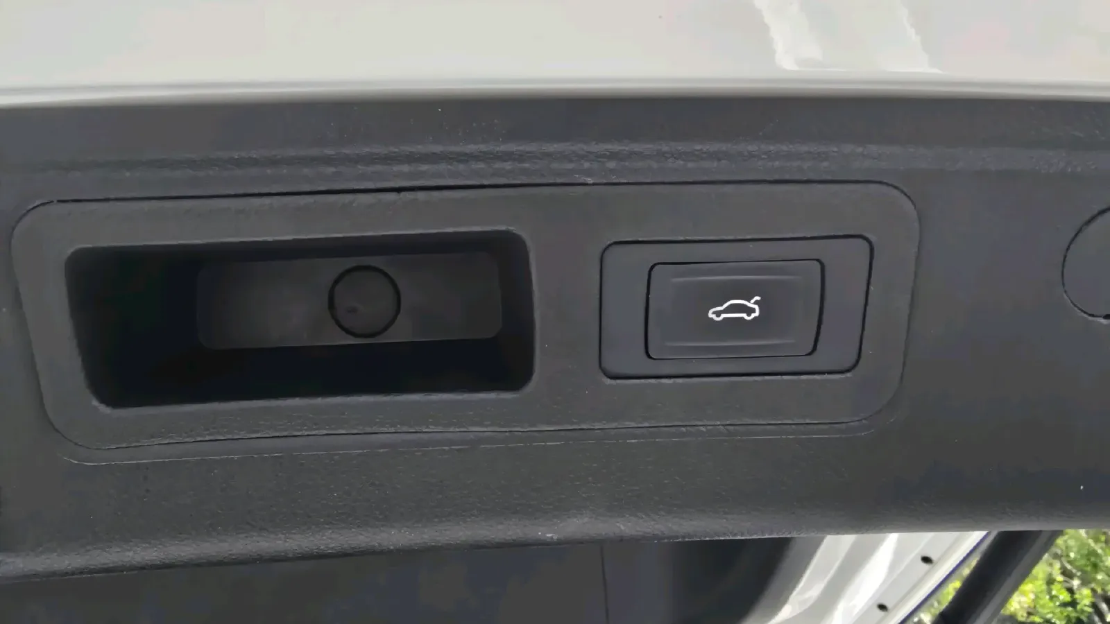 2024 Jetour X90 Plus 1.6T 197HP L4 7DCT,autocango,china used car exporter,china ev exporter,chinese used car exporter,chinese used ev exporter