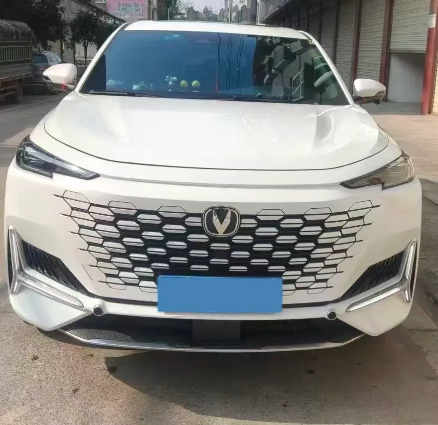 2024 ChangAn UNI-K 2.0T 233HP L4 8AT,autocango,china used car exporter,china ev exporter,chinese used car exporter,chinese used ev exporter