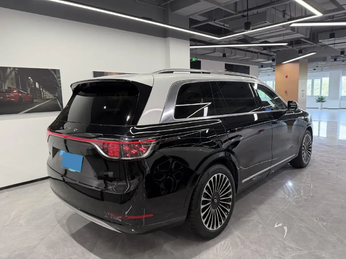 2024 AITO AITO M9 1.5T 152HP L4 REEV 42KWH,autocango,china used car exporter,china ev exporter,chinese used car exporter,chinese used ev exporter