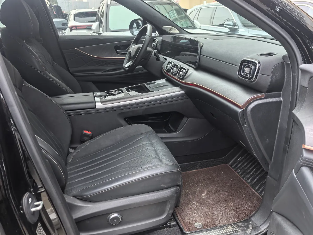 2025 Chery Tiggo 9 2.0T 261HP L4 8AT,autocango,china used car exporter,china ev exporter,chinese used car exporter,chinese used ev exporter