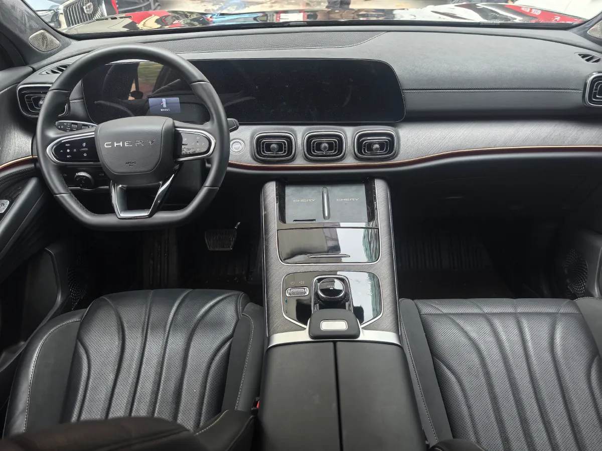 2025 Chery Tiggo 9 2.0T 261HP L4 8AT,autocango,china used car exporter,china ev exporter,chinese used car exporter,chinese used ev exporter