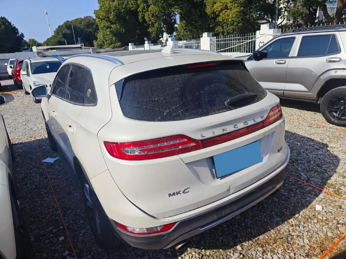 2016 Lincoln MKC 2.0T 203HP L4 6AT,autocango,china used car exporter,china ev exporter,chinese used car exporter,chinese used ev exporter
