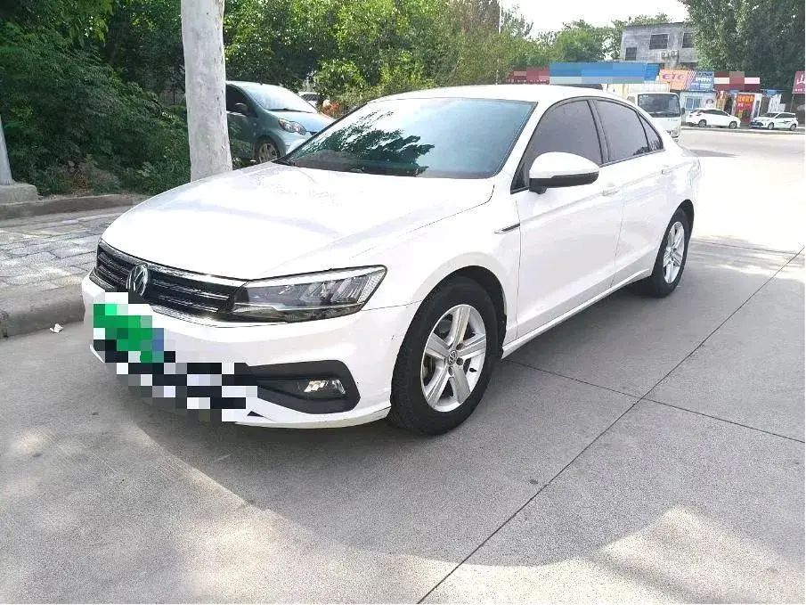 2019 Volkswagen T-Cross 1.4T 150HP L4 7DCT