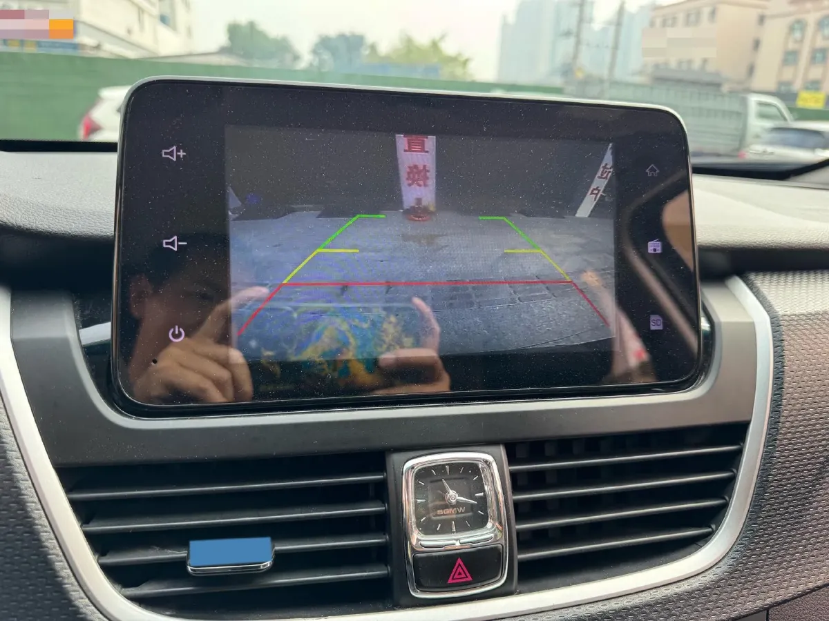 2019 BaoJun 730 1.5T 151HP L4 CVT,autocango,china used car exporter,china ev exporter,chinese used car exporter,chinese used ev exporter