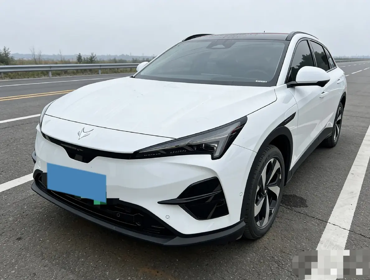 2025 MAXUS G10 2.0T 261HP L4 8AT