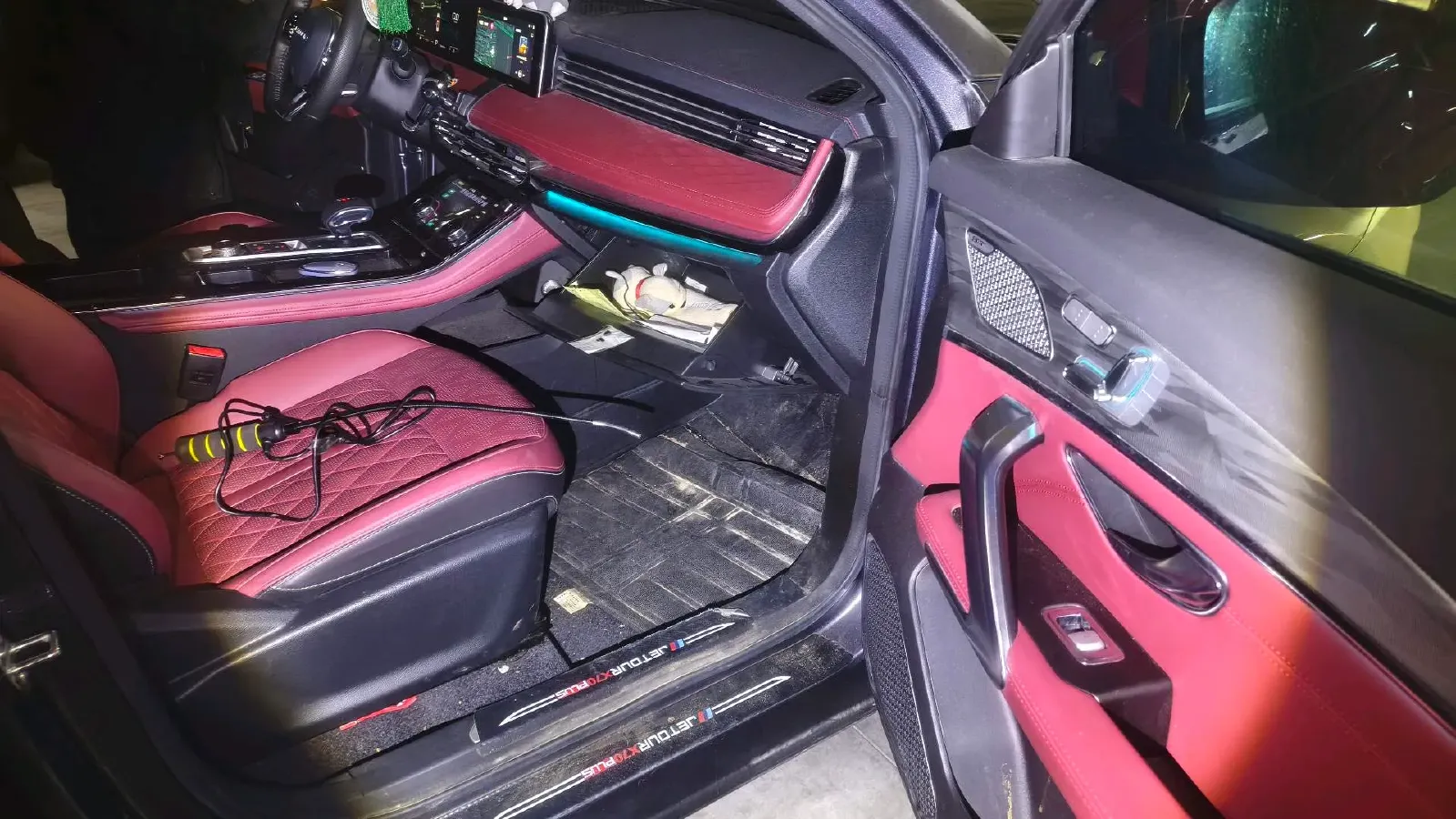 2023 Jetour X70 PRO 1.6T 197HP L4 7DCT,autocango,china used car exporter,china ev exporter,chinese used car exporter,chinese used ev exporter