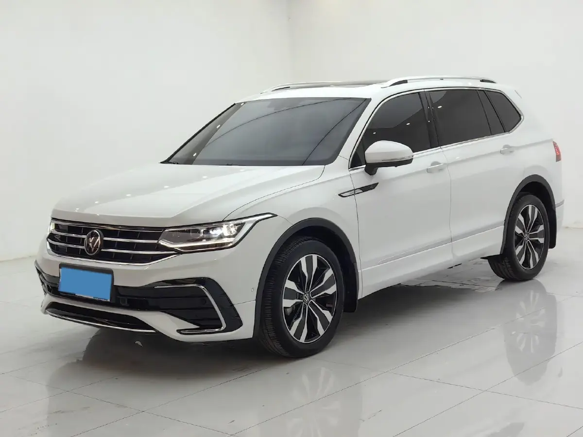 2024 Volkswagen Tiguan L 2.0T 186HP L4 7DCT