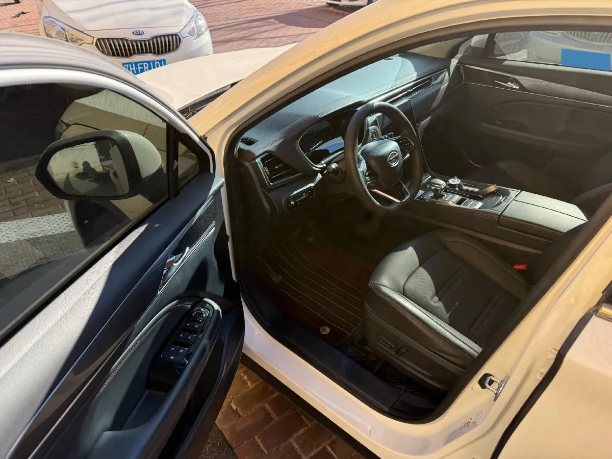 2022 GAC Trumpchi GS4 Plus 1.5T 169HP L4 6AT,autocango,china used car exporter,china ev exporter,chinese used car exporter,chinese used ev exporter