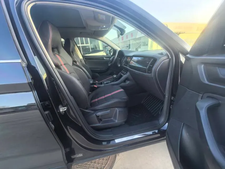 2019 BYD Song BEV 61.9KWH,autocango,china used car exporter,china ev exporter,chinese used car exporter,chinese used ev exporter