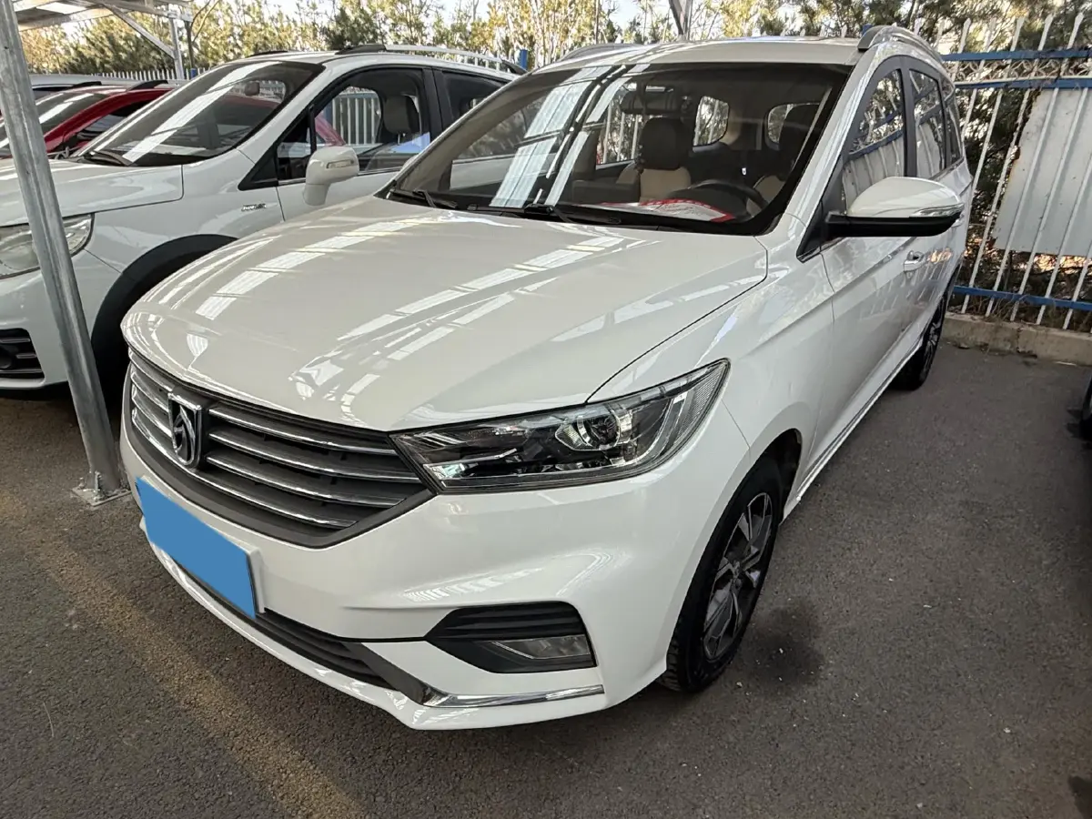 2018 BaoJun 360 1.5L 112HP L4 6MT