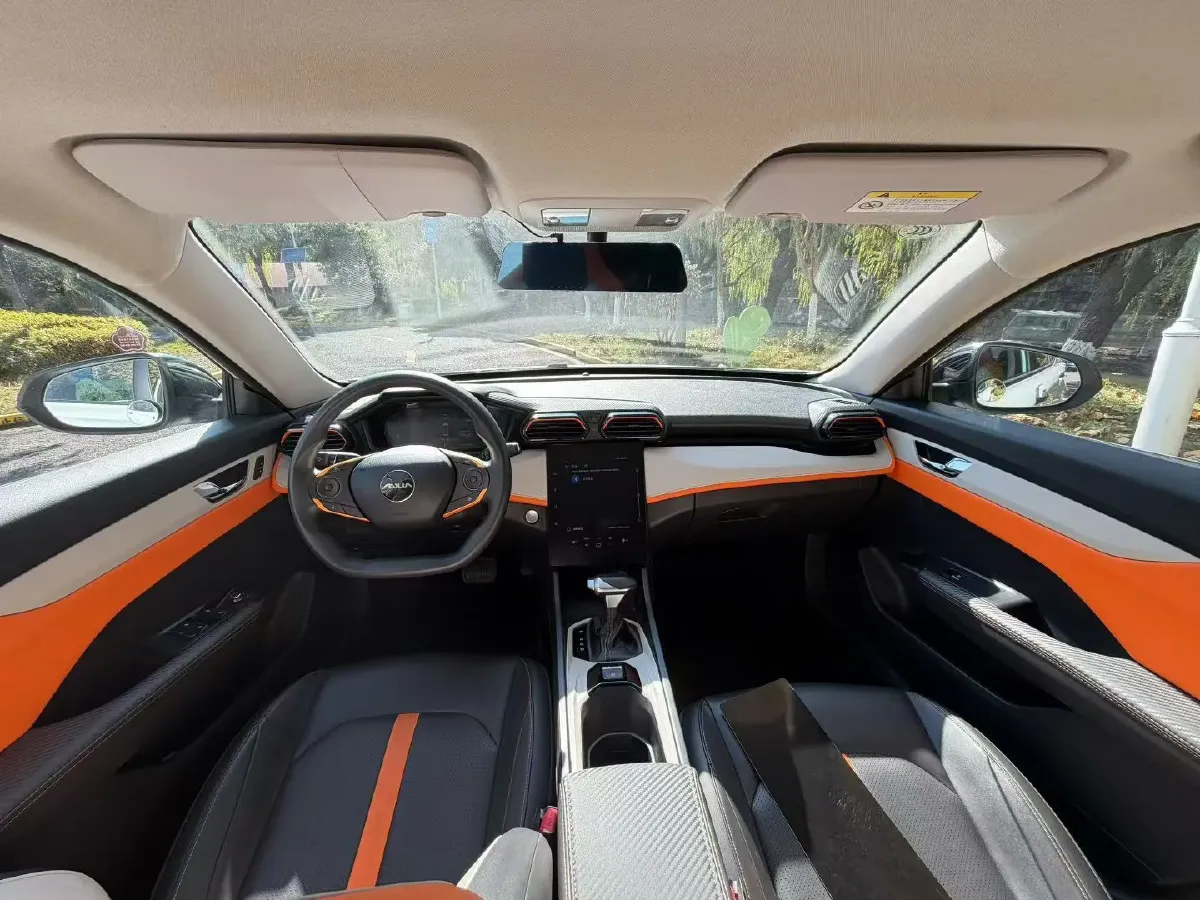 2023 DongFeng Aeolus YiXuan 1.5L 125HP L4 6DCT,autocango,china used car exporter,china ev exporter,chinese used car exporter,chinese used ev exporter