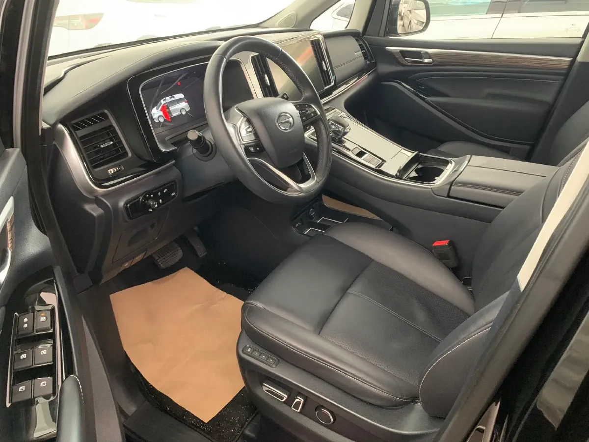 2021 GAC Trumpchi M8 2.0T 252HP L4 8AT,autocango,china used car exporter,china ev exporter,chinese used car exporter,chinese used ev exporter