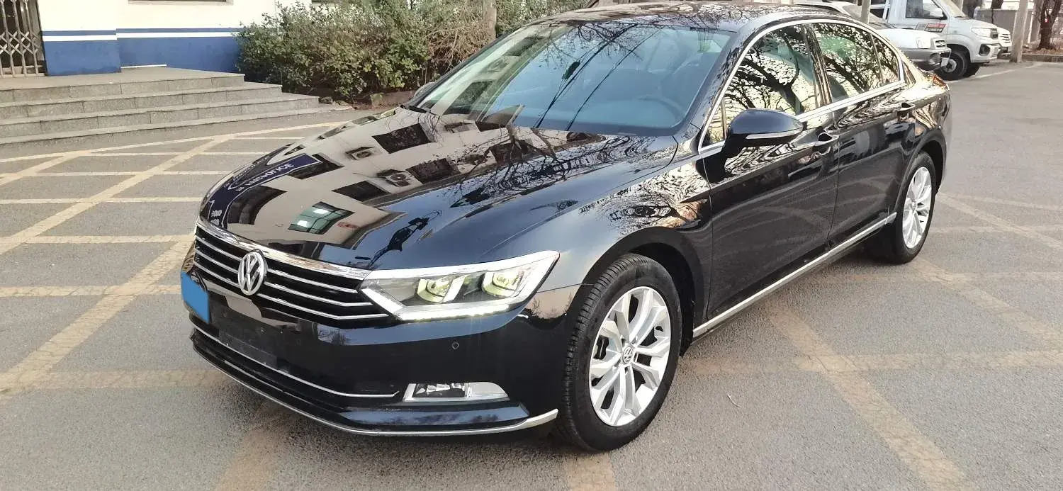 2018 Volkswagen Magotan 2.0T 220HP L4 7DCT