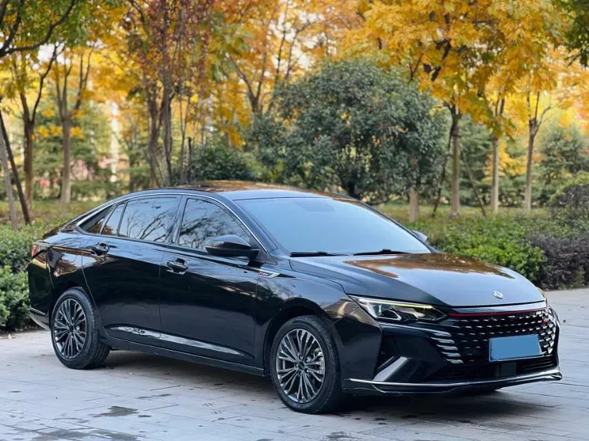 2022 ChangAn Oshan X7 Plus 1.5T 188HP L4 7DCT,autocango,china used car exporter,china ev exporter,chinese used car exporter,chinese used ev exporter