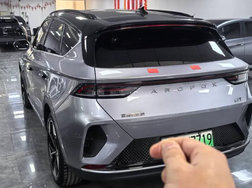 2022 ARCFOX αT BEV 93.6KWH,autocango,china used car exporter,china ev exporter,chinese used car exporter,chinese used ev exporter