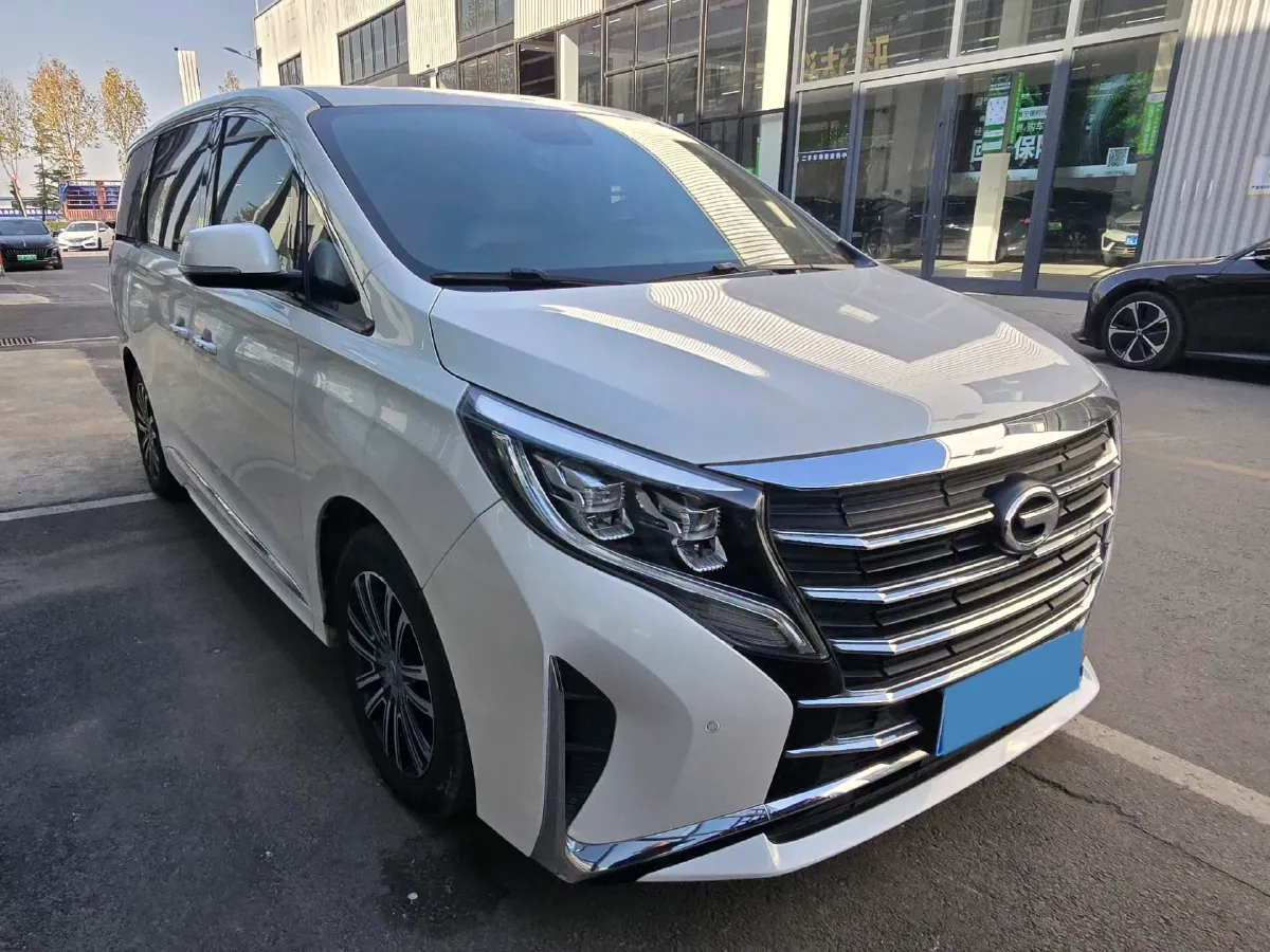 2021 GAC Trumpchi M8 2.0T 252HP L4 8AT,autocango,china used car exporter,china ev exporter,chinese used car exporter,chinese used ev exporter