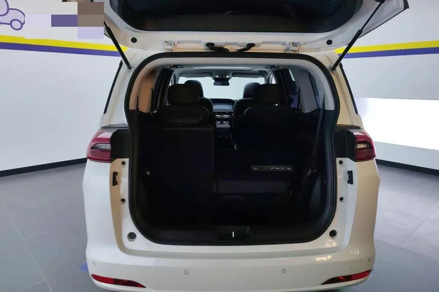 2023 GAC Trumpchi M6 1.5T 177HP L4 7DCT,autocango,china used car exporter,china ev exporter,chinese used car exporter,chinese used ev exporter