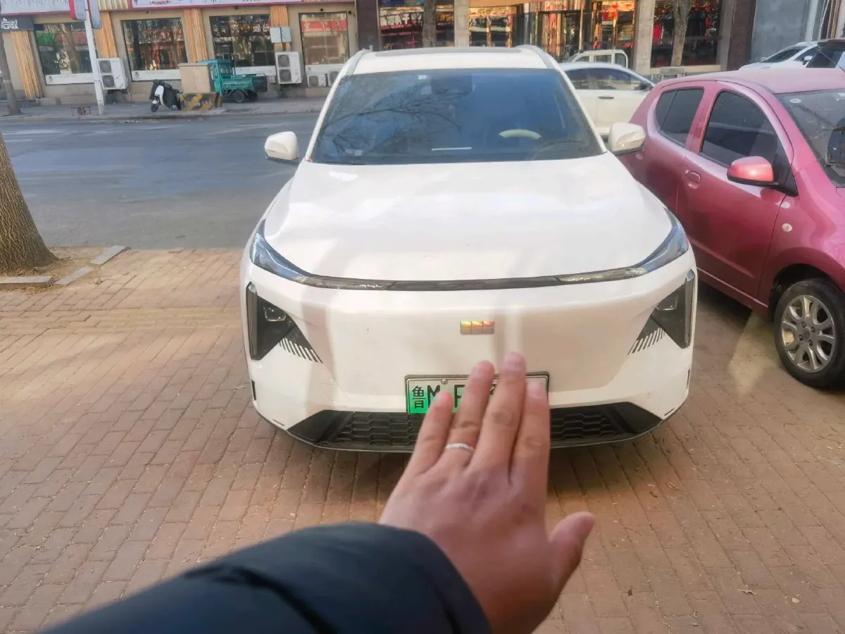 2023 Geely Galaxy L7 1.5T 163HP L4 3DHT PHEV 18.7KWH,autocango,china used car exporter,china ev exporter,chinese used car exporter,chinese used ev exporter