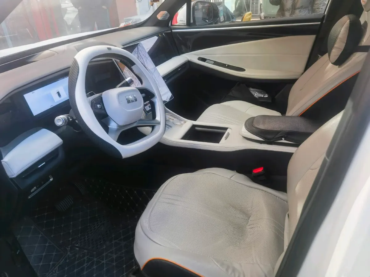 2023 Geely Galaxy L7 1.5T 163HP L4 3DHT PHEV 18.7KWH,autocango,china used car exporter,china ev exporter,chinese used car exporter,chinese used ev exporter