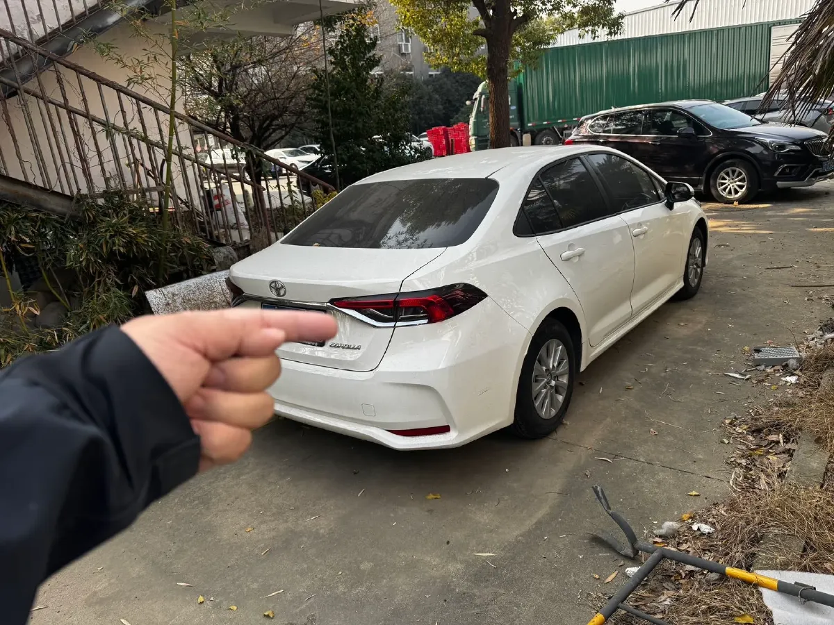 2021 Toyota Corolla 1.5L 121HP L3 CVT,autocango,china used car exporter,china ev exporter,chinese used car exporter,chinese used ev exporter