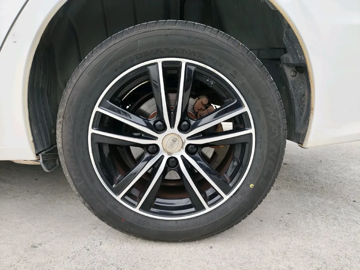 2016 BYD SuRui 1.5L 109HP L4 5MT,autocango,china used car exporter,china ev exporter,chinese used car exporter,chinese used ev exporter