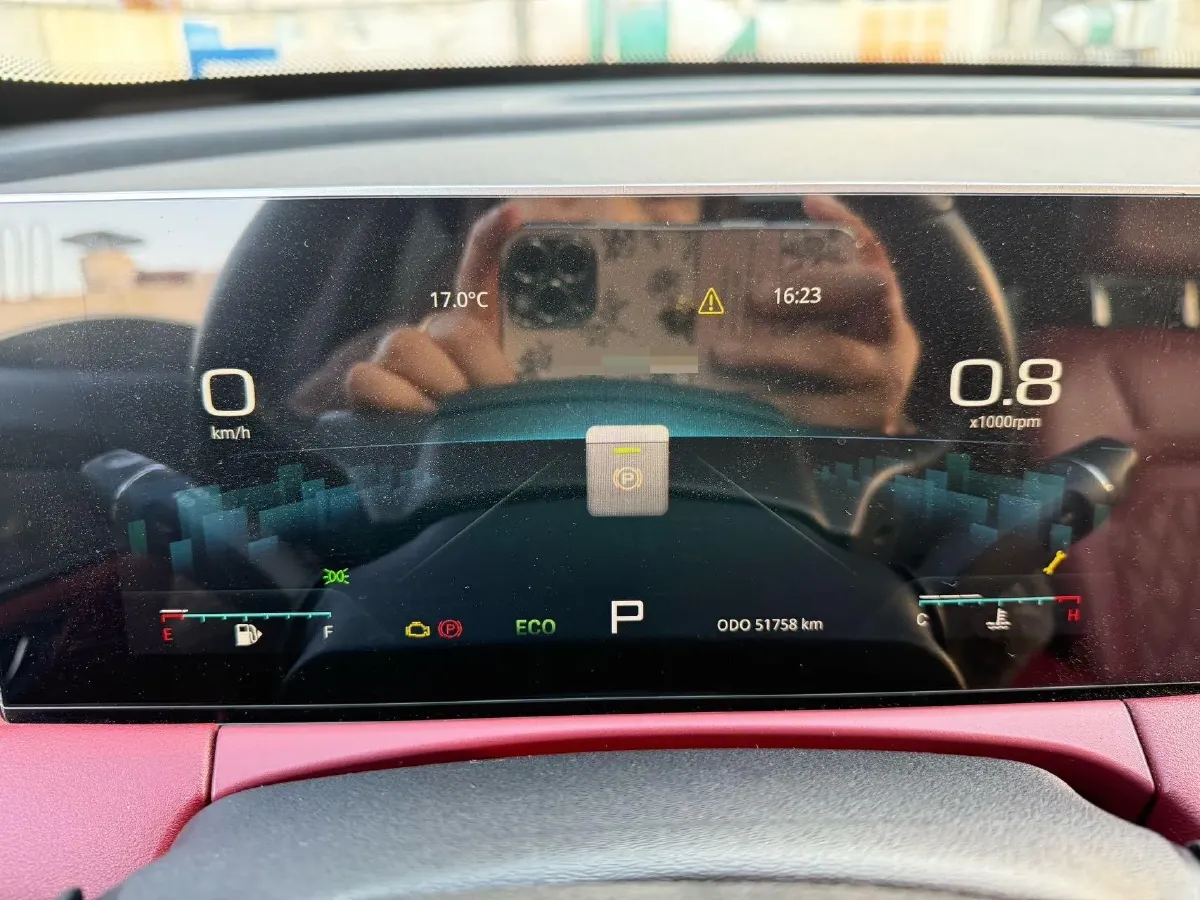 2023 ChangAn Oshan X7 Plus 1.5T 188HP L4 7DCT,autocango,china used car exporter,china ev exporter,chinese used car exporter,chinese used ev exporter