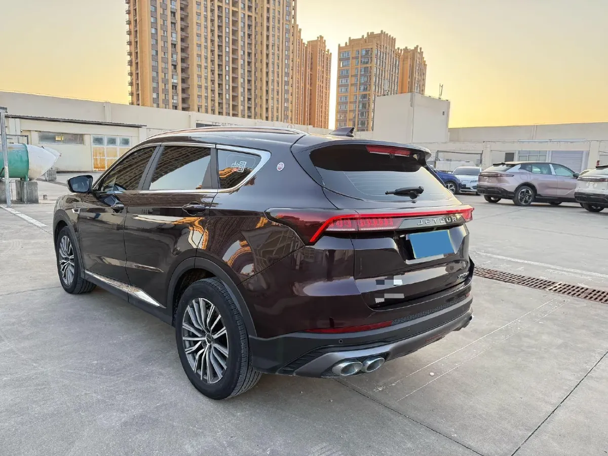 2023 ChangAn Oshan X7 Plus 1.5T 188HP L4 7DCT,autocango,china used car exporter,china ev exporter,chinese used car exporter,chinese used ev exporter
