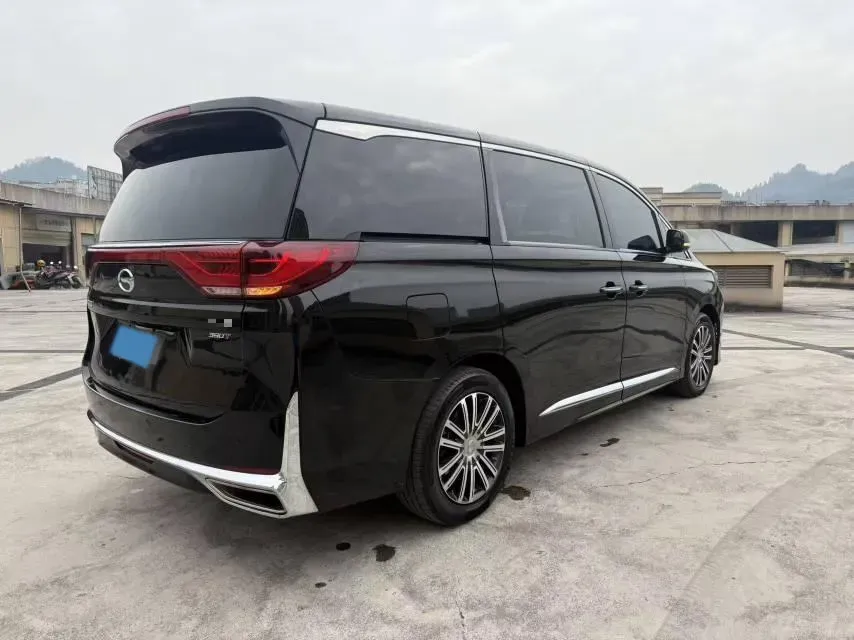 2021 GAC Trumpchi M8 2.0T 252HP L4 8AT,autocango,china used car exporter,china ev exporter,chinese used car exporter,chinese used ev exporter