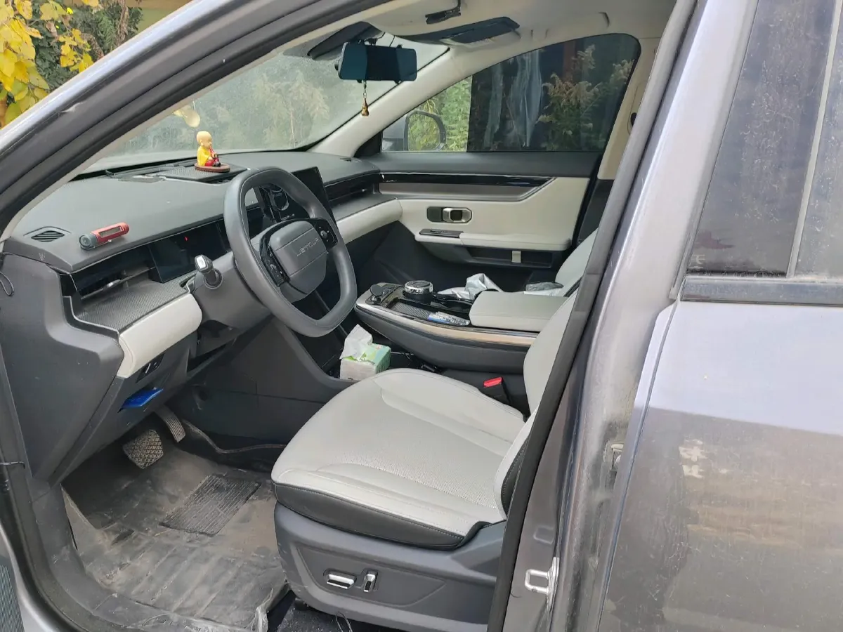 2022 Jetour DASHING 1.6T 197HP L4 7DCT,autocango,china used car exporter,china ev exporter,chinese used car exporter,chinese used ev exporter