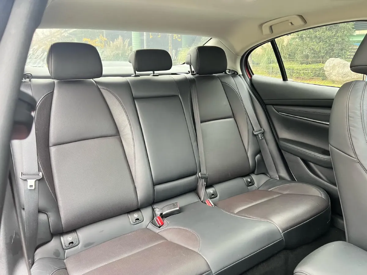 2020 Mazda 3 Axela 2.0L 158HP L4 6AT,autocango,china used car exporter,china ev exporter,chinese used car exporter,chinese used ev exporter