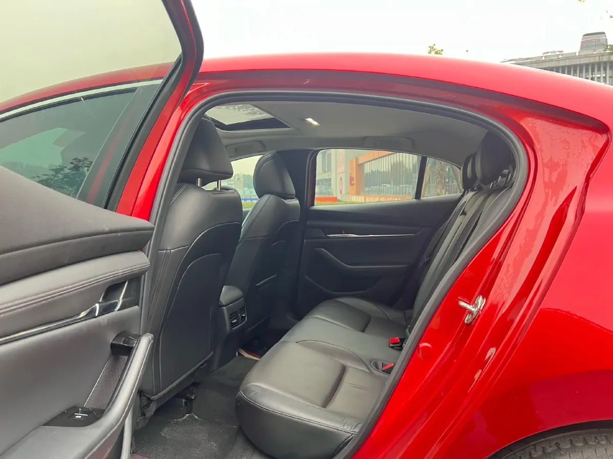 2020 Mazda 3 Axela 2.0L 158HP L4 6AT,autocango,china used car exporter,china ev exporter,chinese used car exporter,chinese used ev exporter