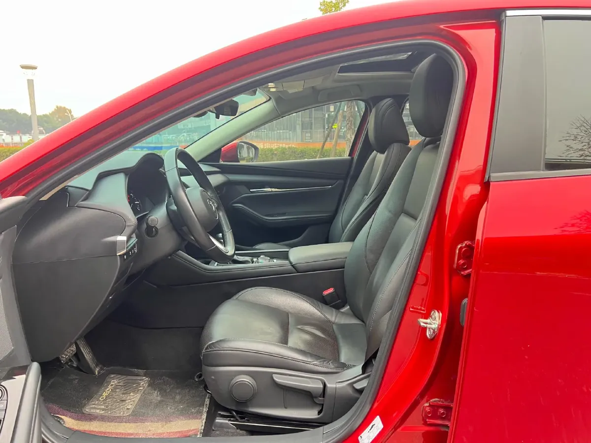 2020 Mazda 3 Axela 2.0L 158HP L4 6AT,autocango,china used car exporter,china ev exporter,chinese used car exporter,chinese used ev exporter