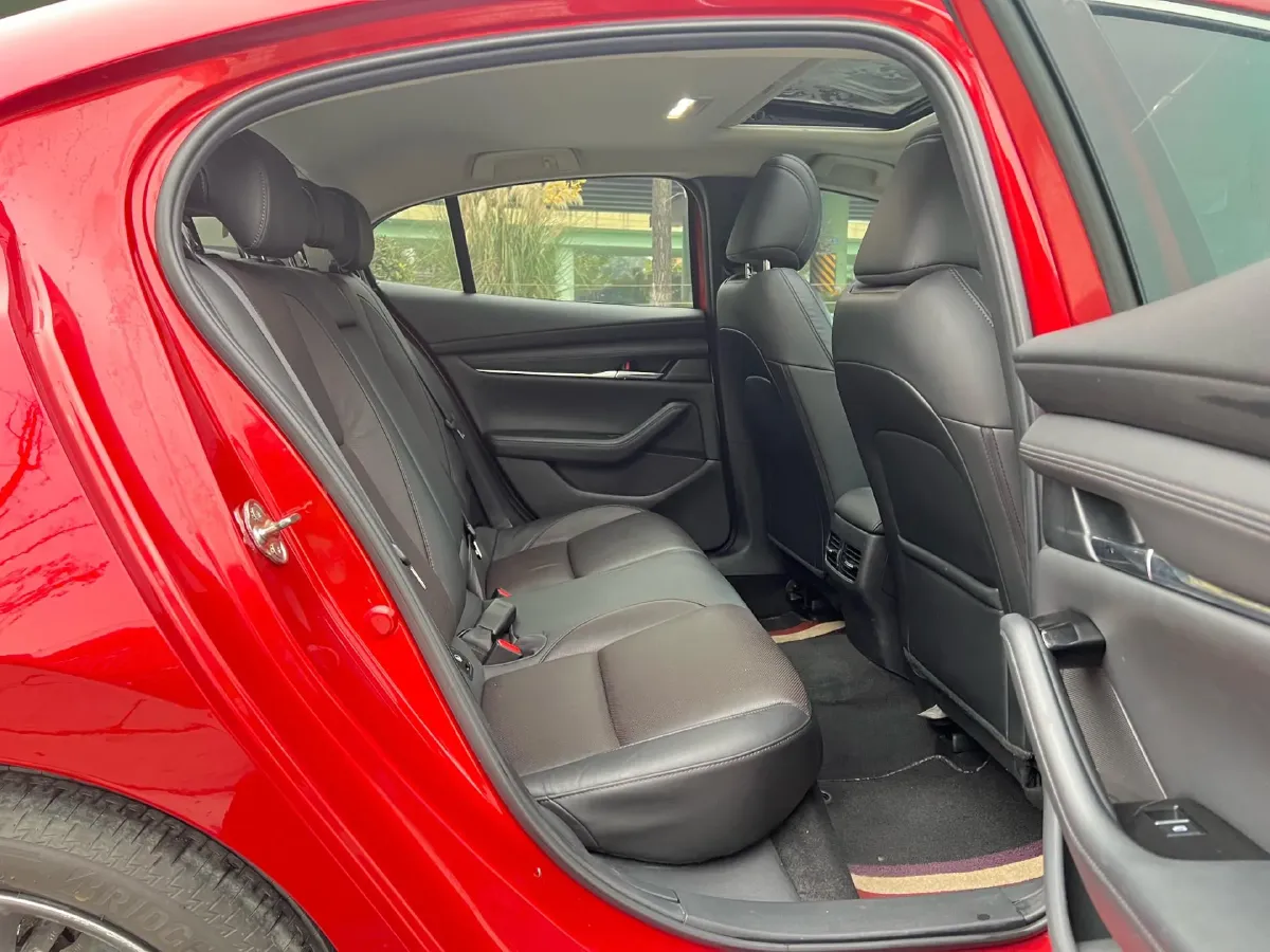 2020 Mazda 3 Axela 2.0L 158HP L4 6AT,autocango,china used car exporter,china ev exporter,chinese used car exporter,chinese used ev exporter