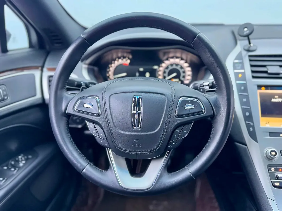 2019 BMW X2 1.5T 140HP L3 7DCT,autocango,china used car exporter,china ev exporter,chinese used car exporter,chinese used ev exporter