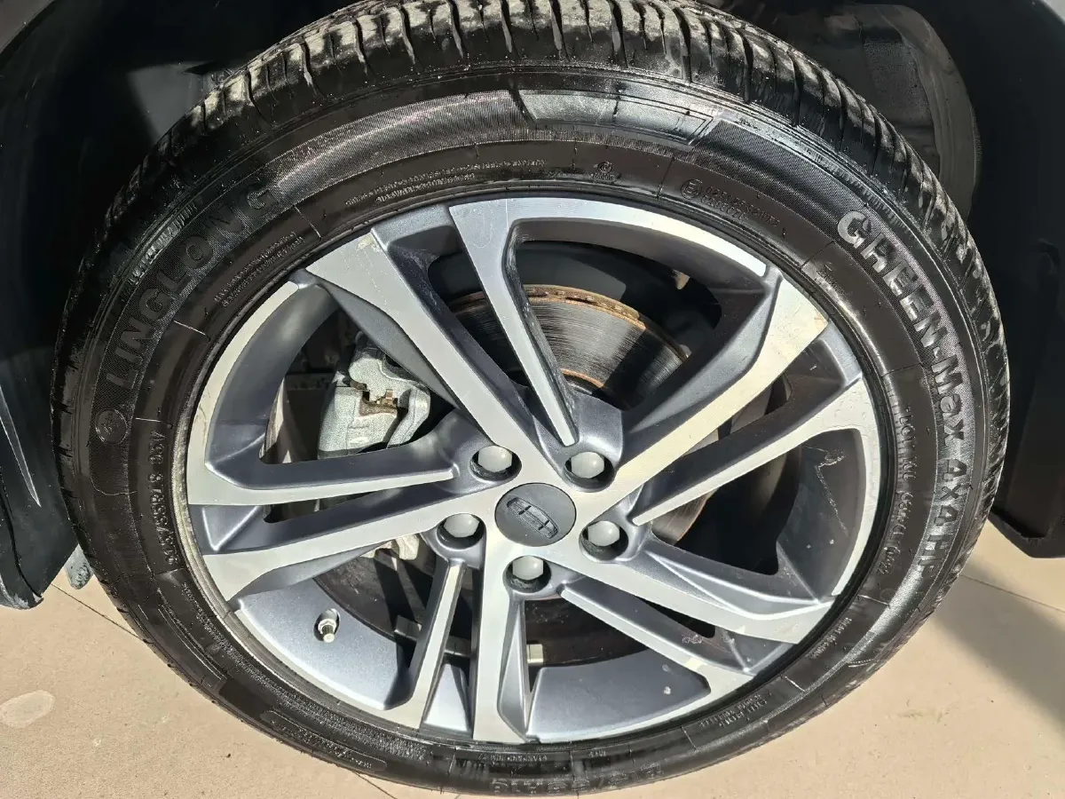 2021 Geely Coolray 1.4T 141HP L4 6DCT,autocango,china used car exporter,china ev exporter,chinese used car exporter,chinese used ev exporter