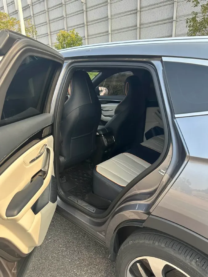 2021 BYD Song Plus BEV 71.7KWH,autocango,china used car exporter,china ev exporter,chinese used car exporter,chinese used ev exporter