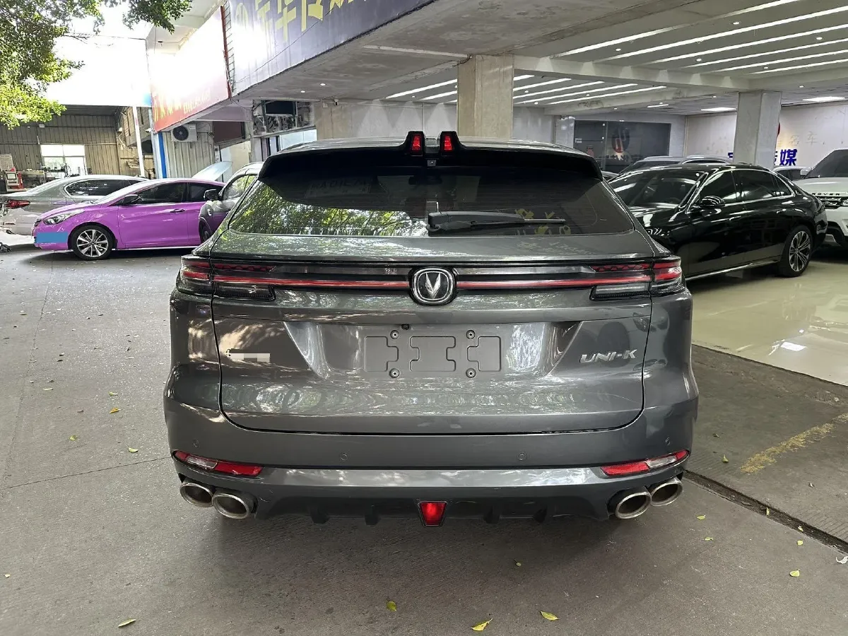 2021 ChangAn UNI-K 2.0T 233HP L4 8AT,autocango,china used car exporter,china ev exporter,chinese used car exporter,chinese used ev exporter