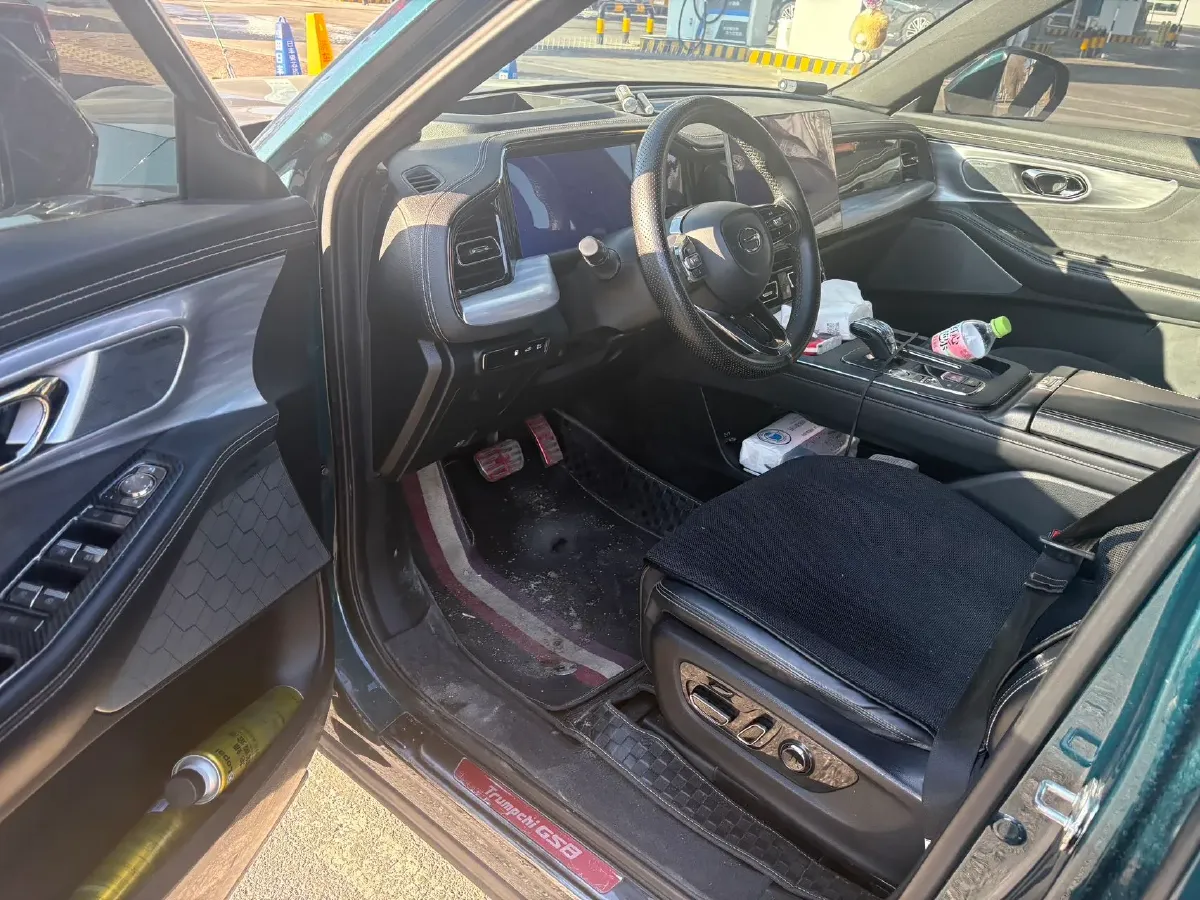 2022 GAC Trumpchi GS8 2.0T 190HP L4 E-CVT Hybrid,autocango,china used car exporter,china ev exporter,chinese used car exporter,chinese used ev exporter