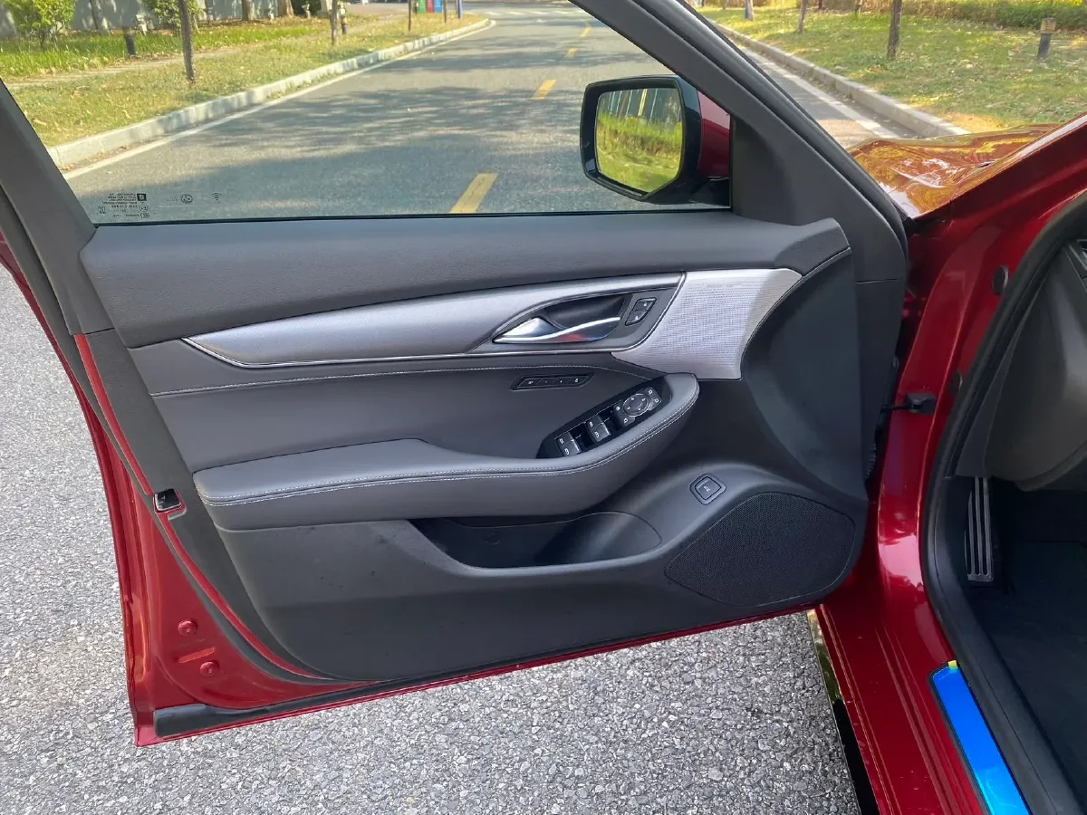 2021 Cadillac CT5 2.0T 237HP L4 10AT,autocango,china used car exporter,china ev exporter,chinese used car exporter,chinese used ev exporter