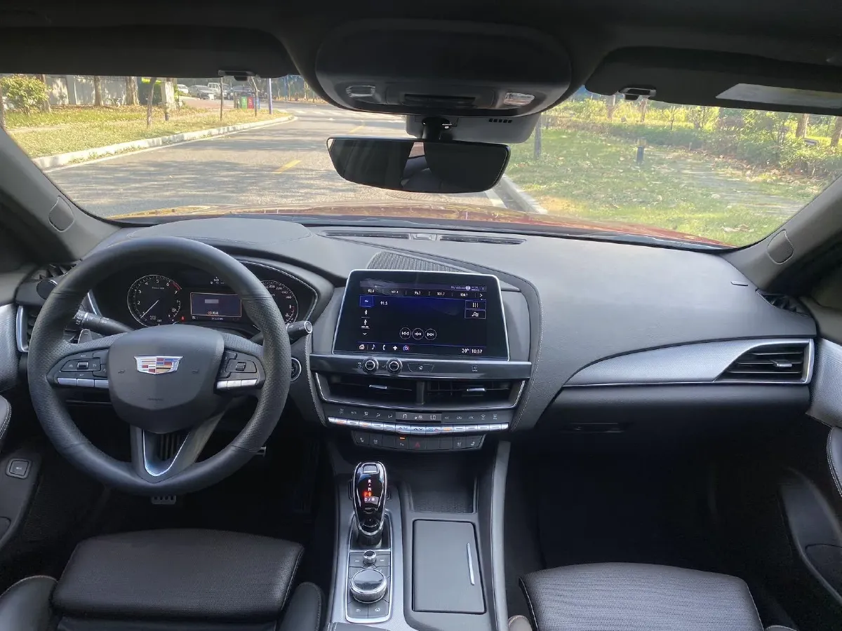 2021 Cadillac CT5 2.0T 237HP L4 10AT,autocango,china used car exporter,china ev exporter,chinese used car exporter,chinese used ev exporter