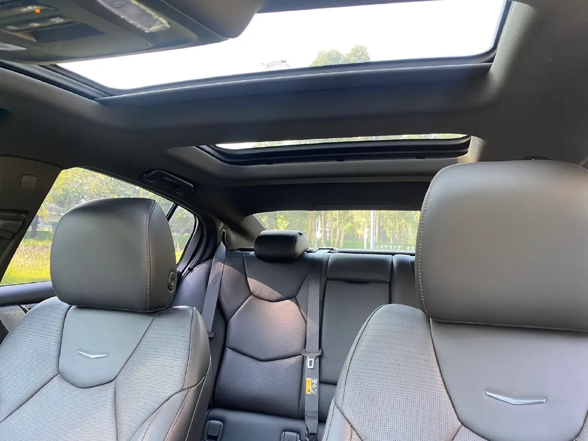 2021 Cadillac CT5 2.0T 237HP L4 10AT,autocango,china used car exporter,china ev exporter,chinese used car exporter,chinese used ev exporter