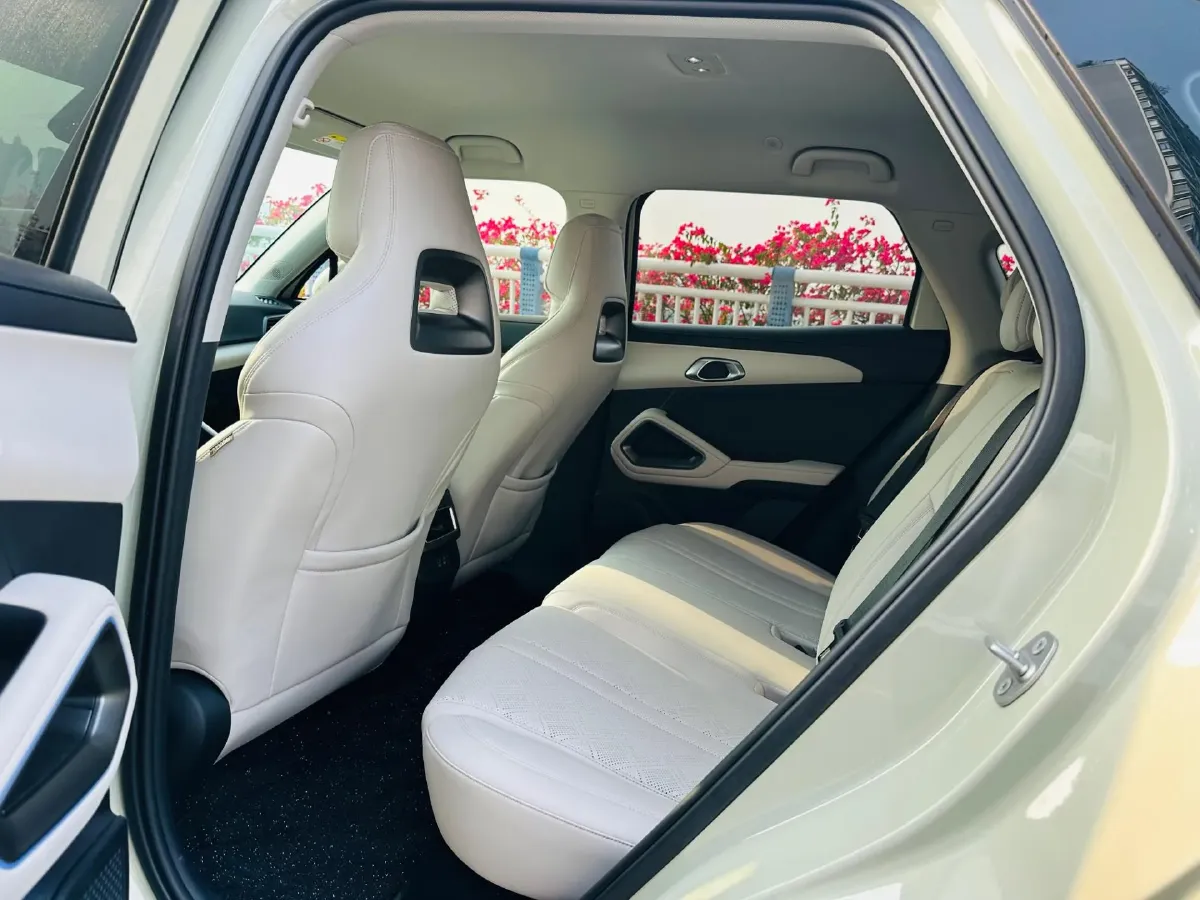 2025 BYD YuanUP BEV 45.12KWH,autocango,china used car exporter,china ev exporter,chinese used car exporter,chinese used ev exporter