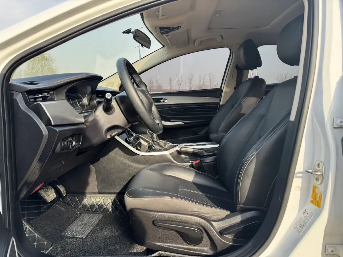 2019 Chery Arrizo 5 1.5L 116HP L4 CVT,autocango,china used car exporter,china ev exporter,chinese used car exporter,chinese used ev exporter