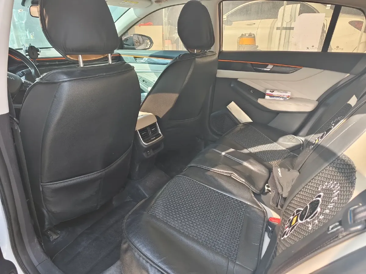 2021 DongFeng Aeolus YiXuan MAX 1.5T 190HP L4 7DCT,autocango,china used car exporter,china ev exporter,chinese used car exporter,chinese used ev exporter